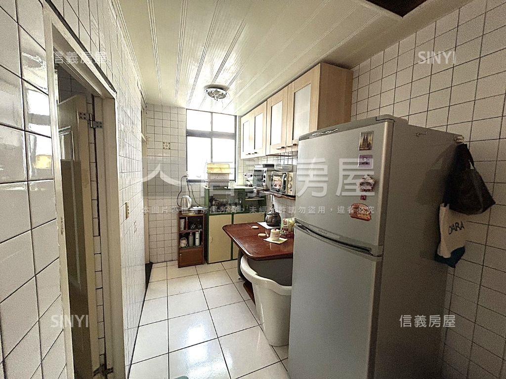 方正低總價首購美屋房屋室內格局與周邊環境