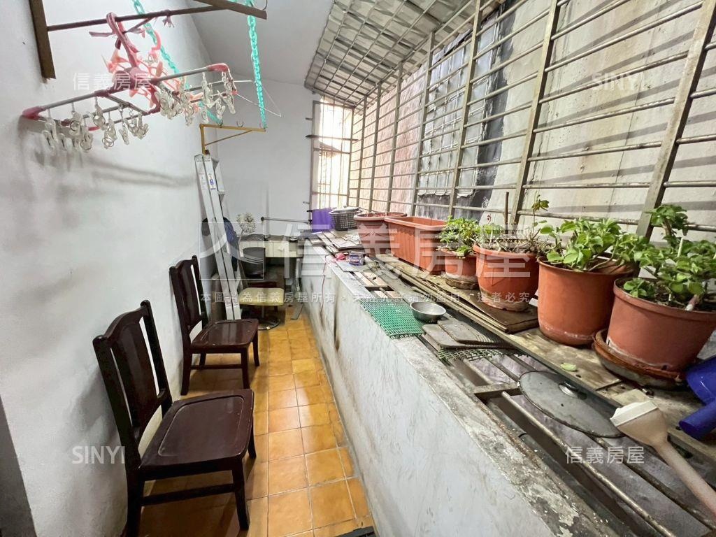 蘆洲大４房公寓房屋室內格局與周邊環境