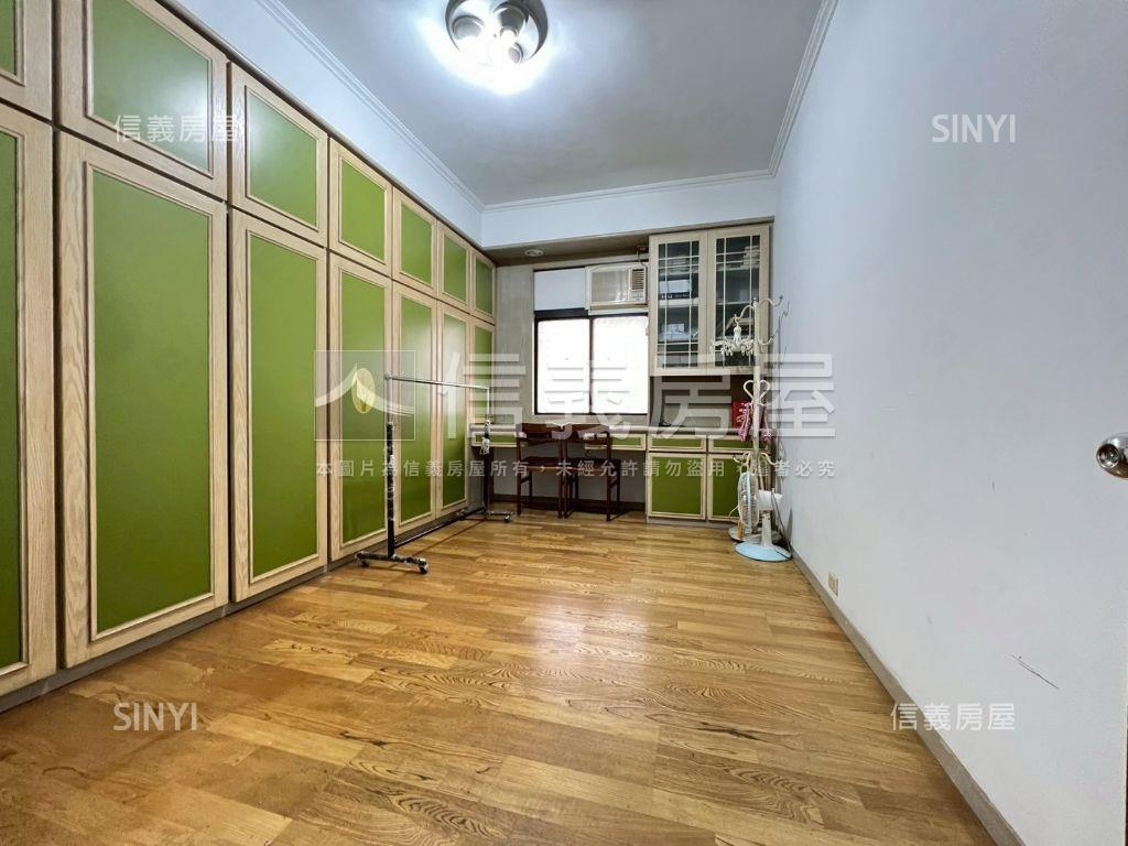 蘆洲大４房公寓房屋室內格局與周邊環境