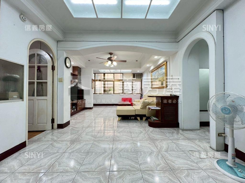 蘆洲大４房公寓房屋室內格局與周邊環境