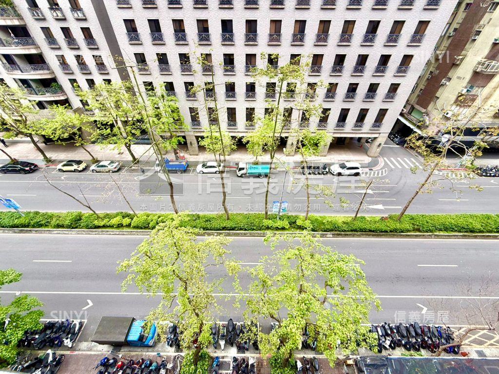 【新接】光復南路車位房屋室內格局與周邊環境