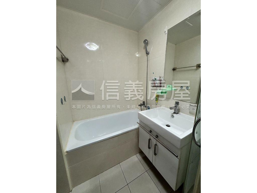 視野開闊－高樓灣頂房屋室內格局與周邊環境