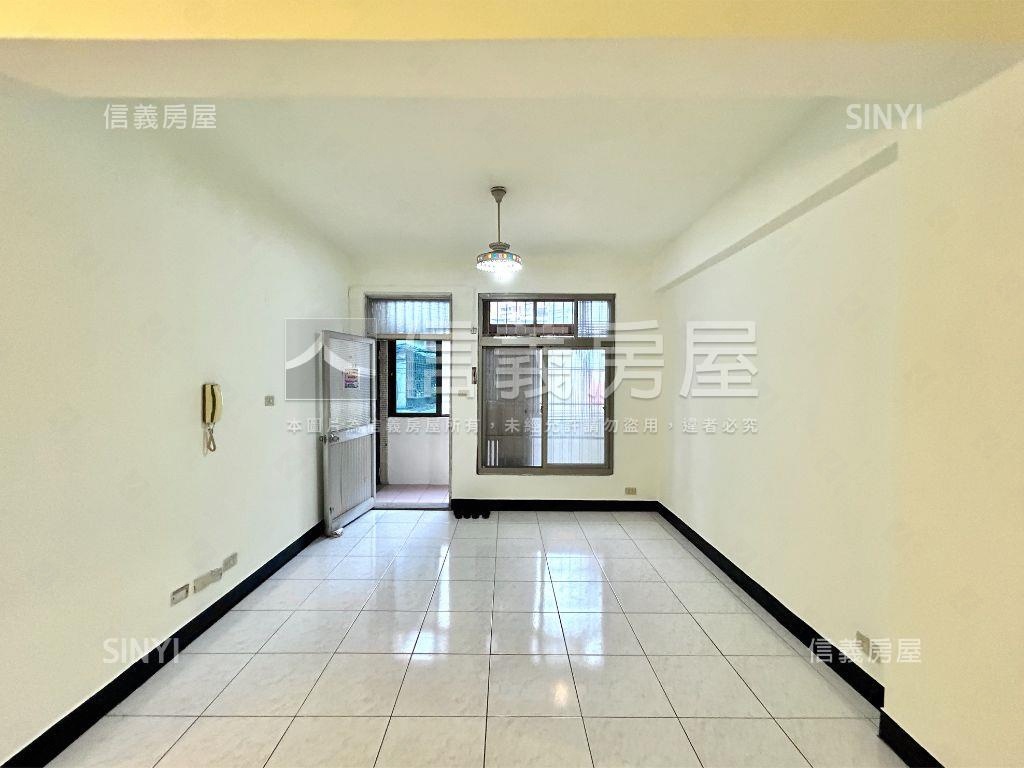 秀朗稀有貳樓房屋室內格局與周邊環境