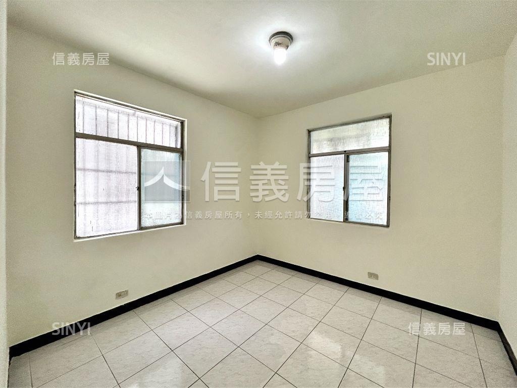 秀朗稀有貳樓房屋室內格局與周邊環境