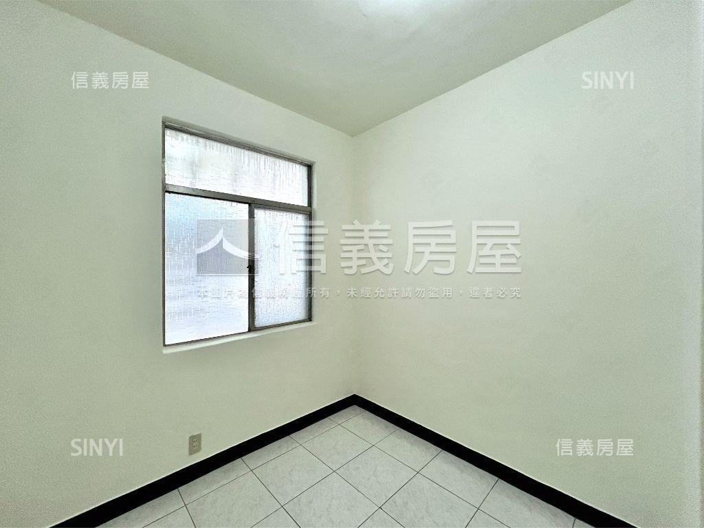 秀朗稀有貳樓房屋室內格局與周邊環境