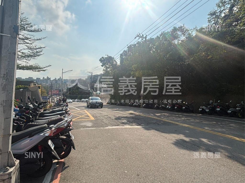 煙波主人套房房屋室內格局與周邊環境