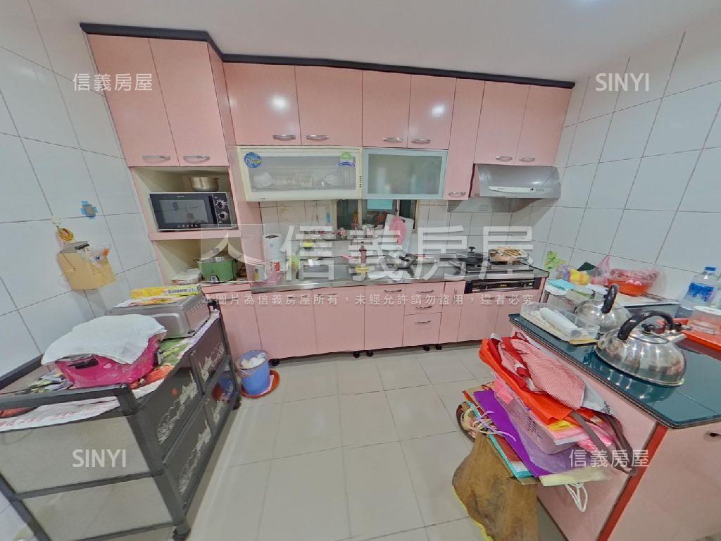 美景透天停車便利房屋室內格局與周邊環境