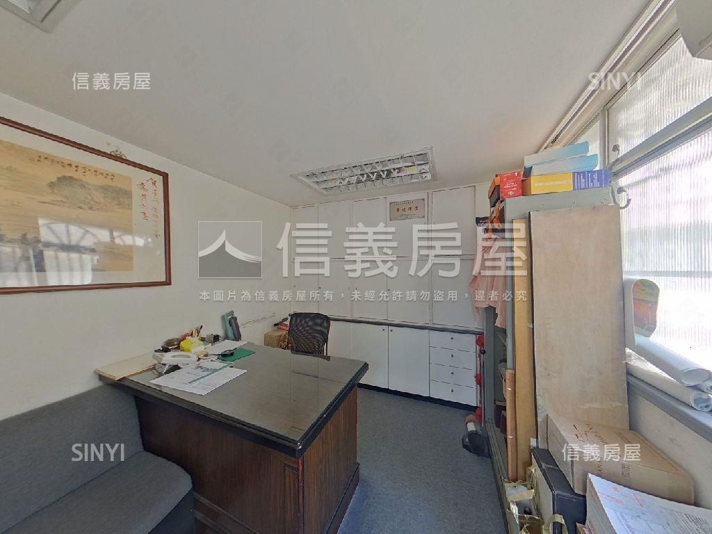 正忠孝東路四段住辦房屋室內格局與周邊環境
