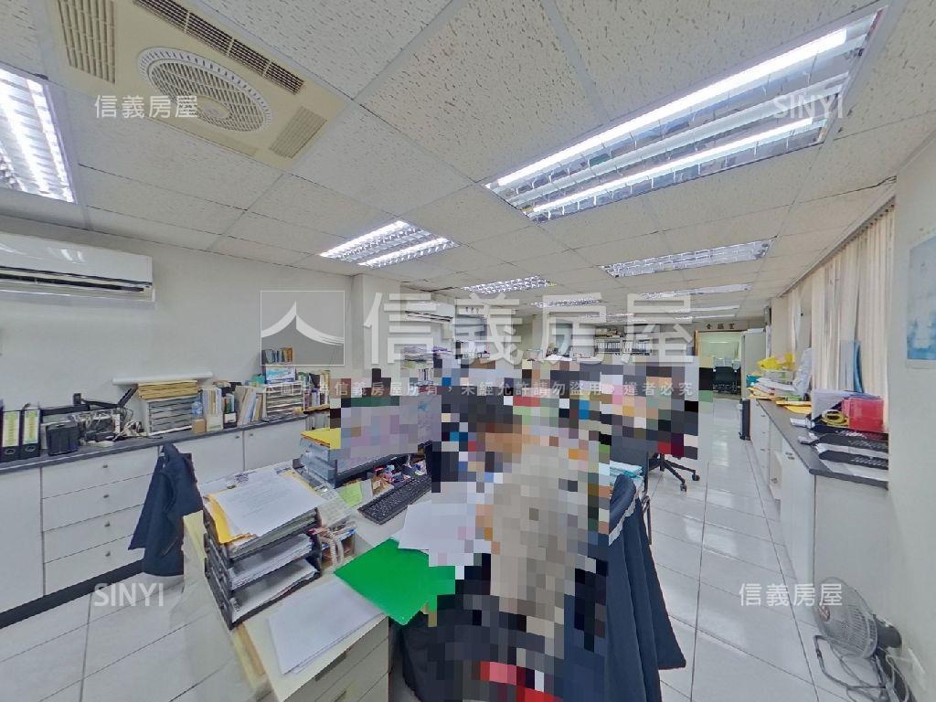 正忠孝東路四段住辦房屋室內格局與周邊環境