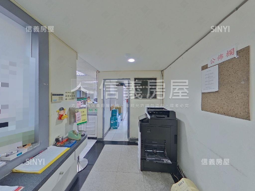 正忠孝東路四段住辦房屋室內格局與周邊環境