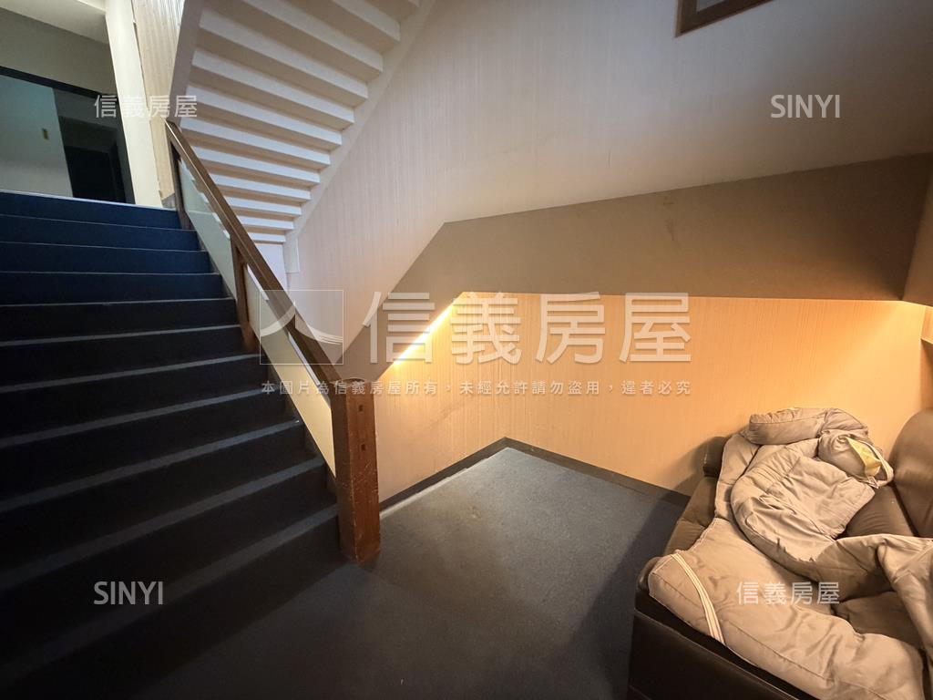 格局漂亮新裝潢舒適大四房房屋室內格局與周邊環境