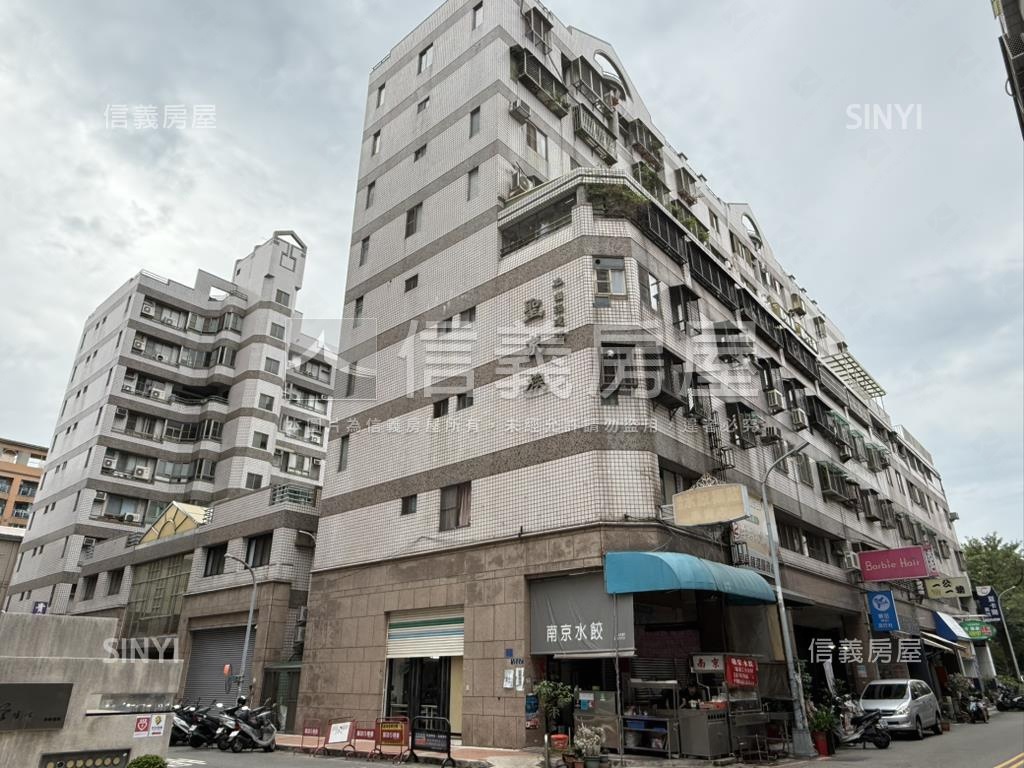 由鉅建設樓中樓四房大平車房屋室內格局與周邊環境