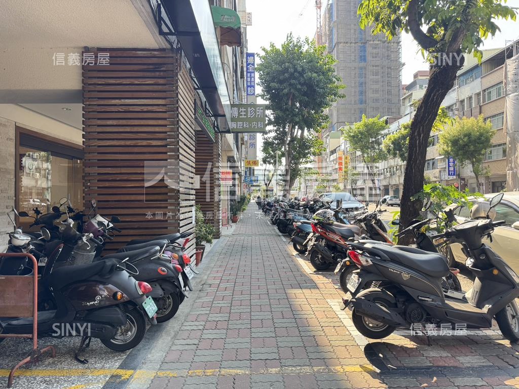 近愛河建國正路金店面房屋室內格局與周邊環境