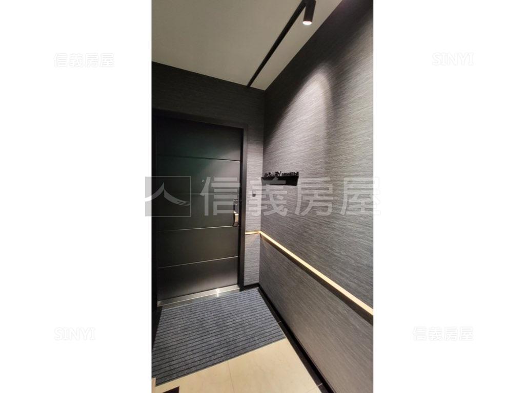 中山晶華旁質感辦公室房屋室內格局與周邊環境