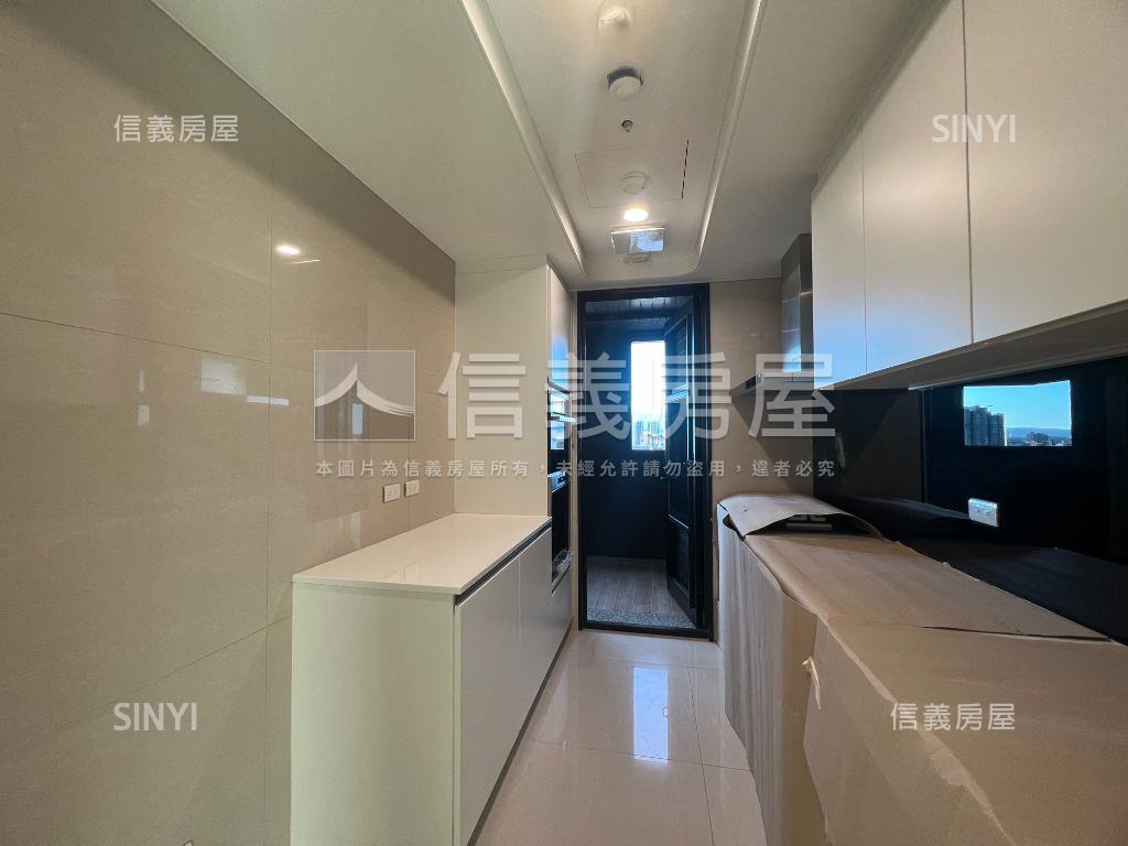專任吉美富徠公園景觀次高房屋室內格局與周邊環境