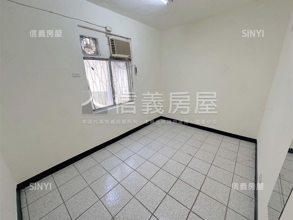 近新和國小輕軌優質三房房屋室內格局與周邊環境