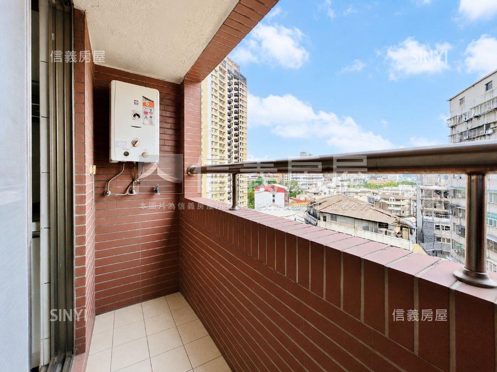 一中商圈高樓白淨大２房房屋室內格局與周邊環境