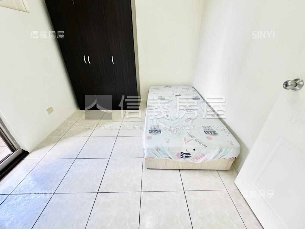 一中商圈高樓白淨大２房房屋室內格局與周邊環境