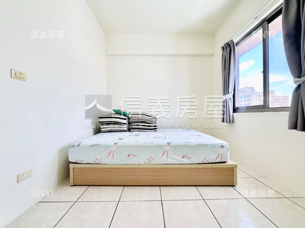 一中商圈高樓白淨大２房房屋室內格局與周邊環境