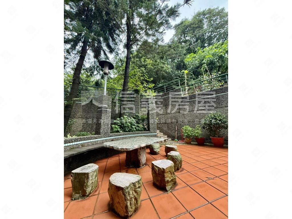 溫泉美屋舒適怡人房屋室內格局與周邊環境