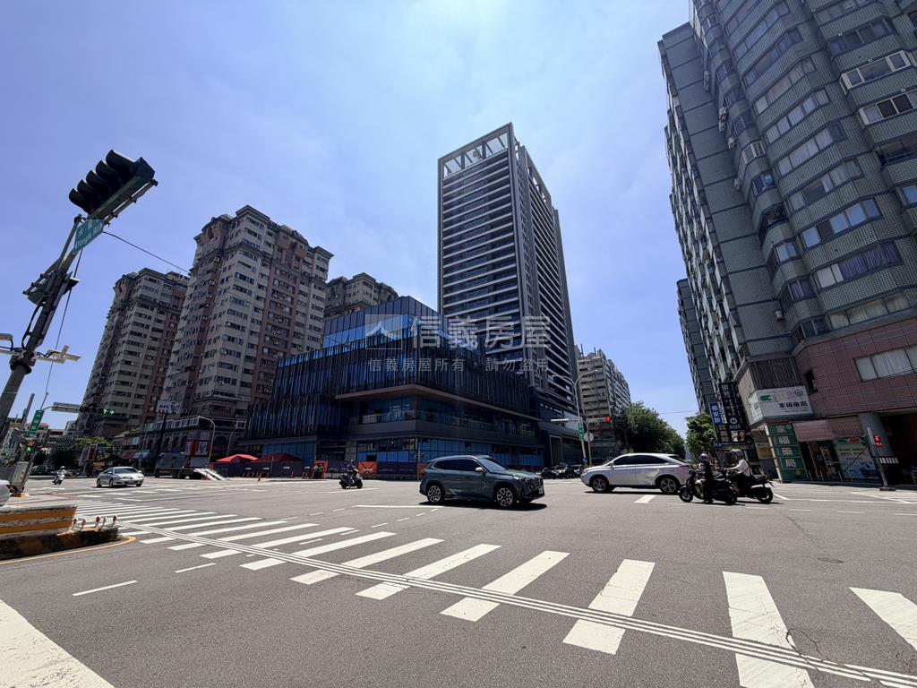 福科路鄰路黃金角地房屋室內格局與周邊環境