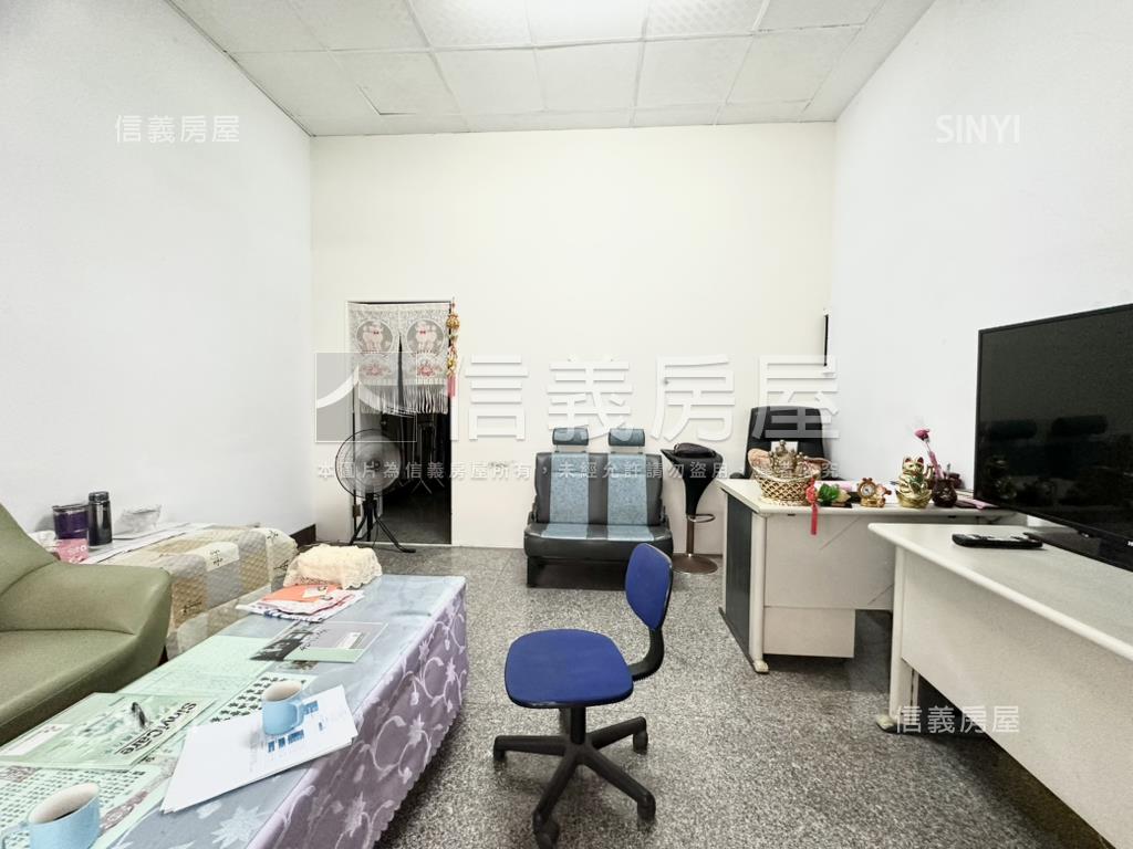 近十全國小小資店面房屋室內格局與周邊環境