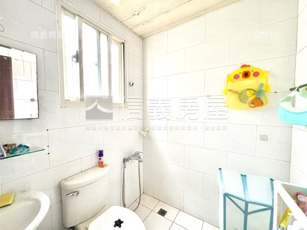 萬馬奔騰！捷運綠莊飛閣房屋室內格局與周邊環境