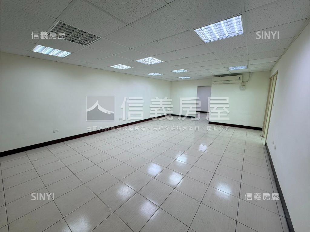 正介壽路鬧區大四房房屋室內格局與周邊環境