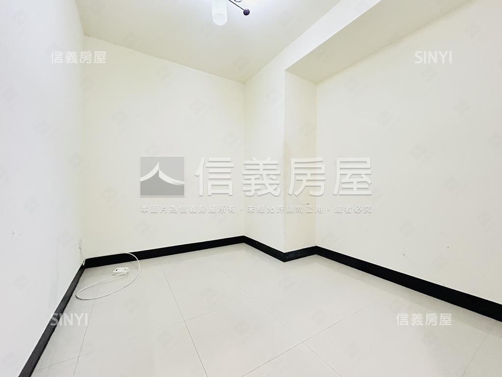 富華街大空間美寓房屋室內格局與周邊環境