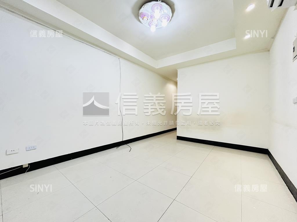富華街大空間美寓房屋室內格局與周邊環境