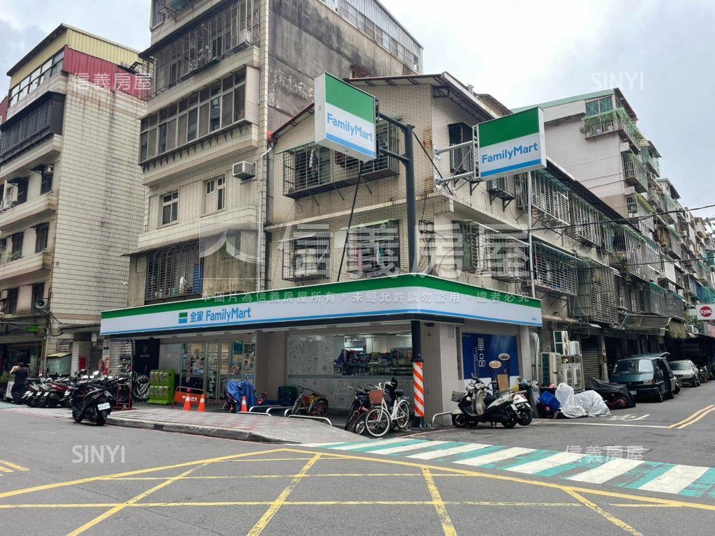 富華街大空間美寓房屋室內格局與周邊環境