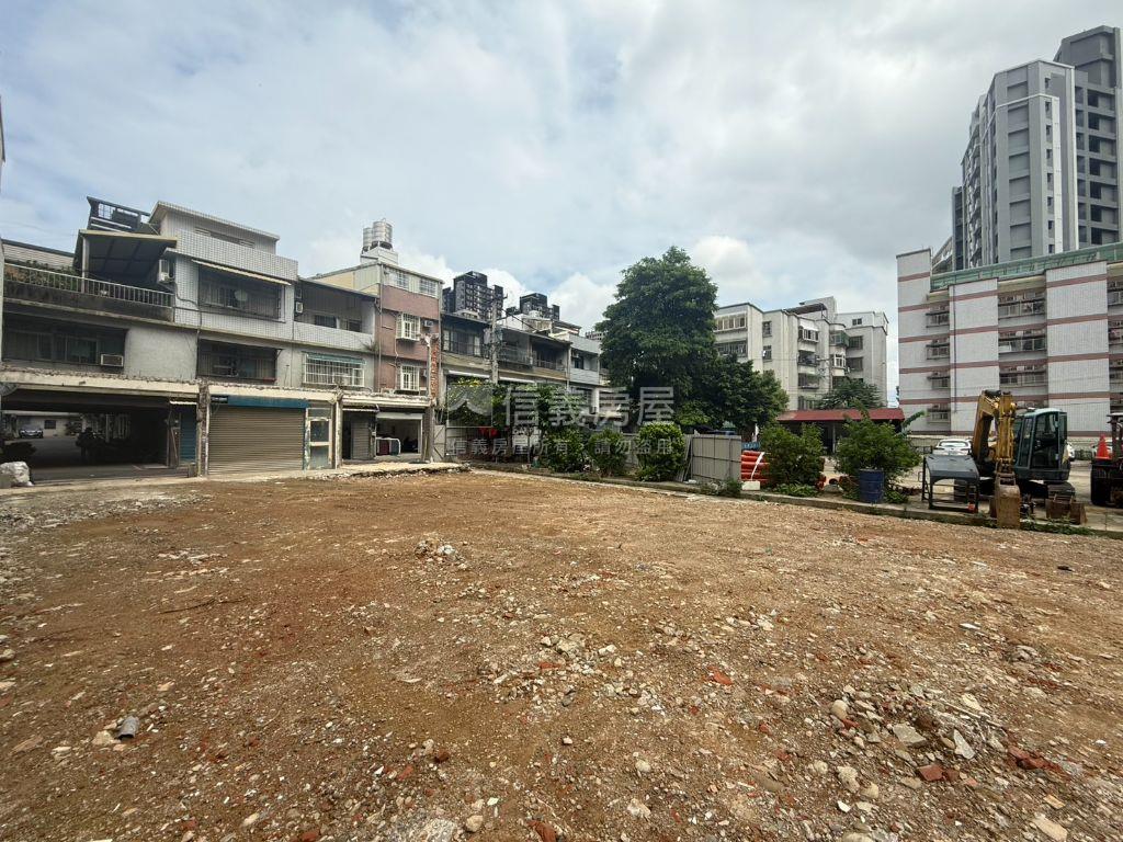豐羽馨時代４Ｅ房屋室內格局與周邊環境