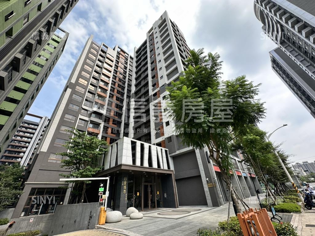 愛瑪市河岸景觀三房車位房屋室內格局與周邊環境