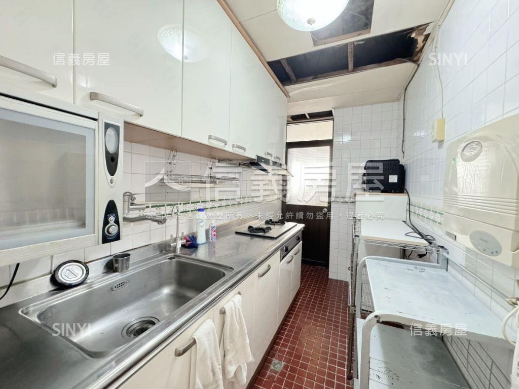 北區國泰建設大三房房屋室內格局與周邊環境