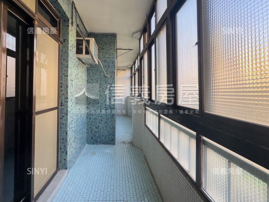 北投邊間三房一層一戶房屋室內格局與周邊環境