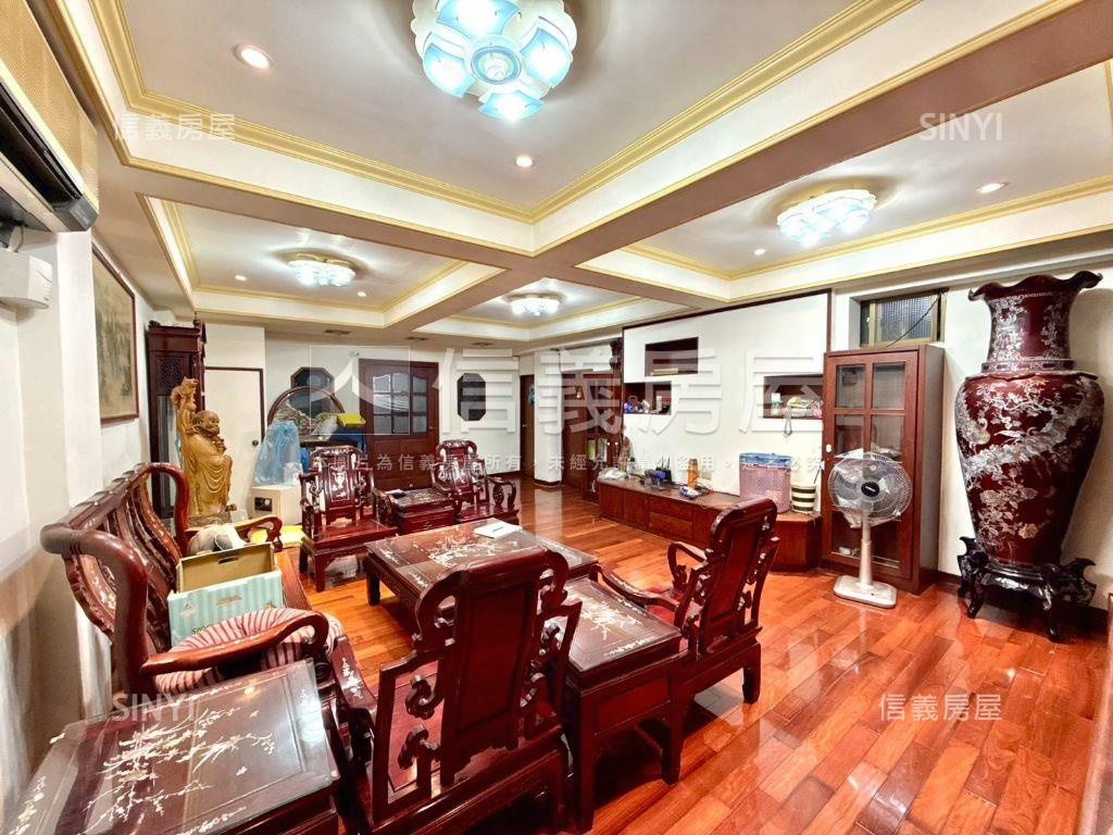 雙連透天空間大房屋室內格局與周邊環境