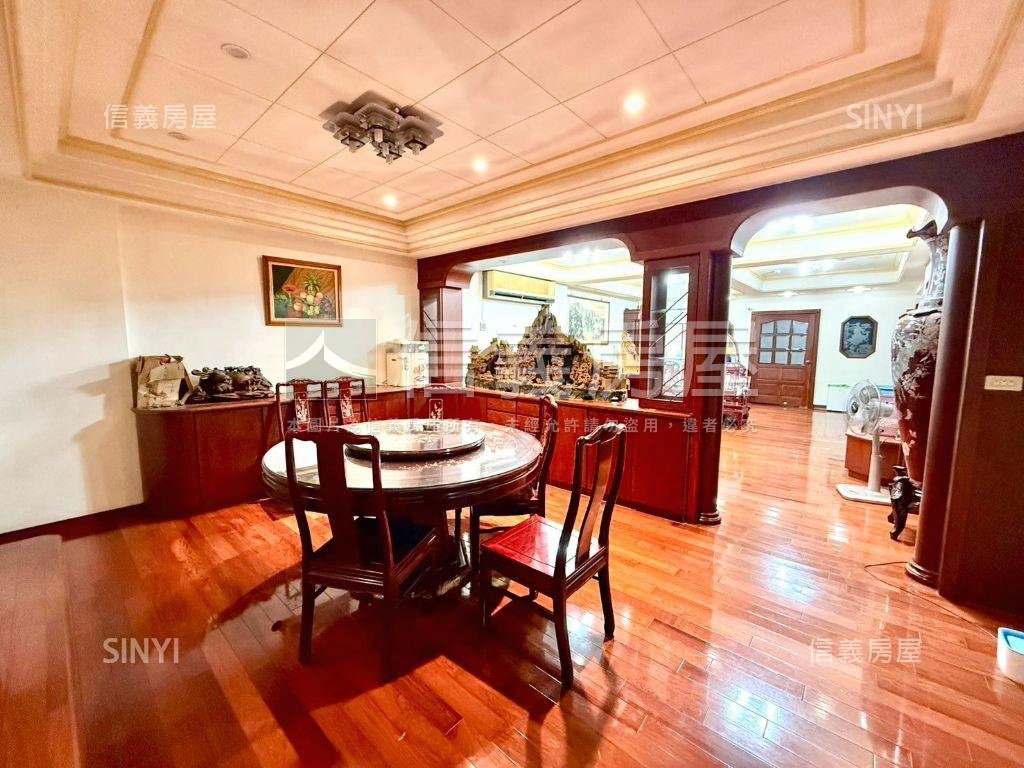 雙連透天空間大房屋室內格局與周邊環境