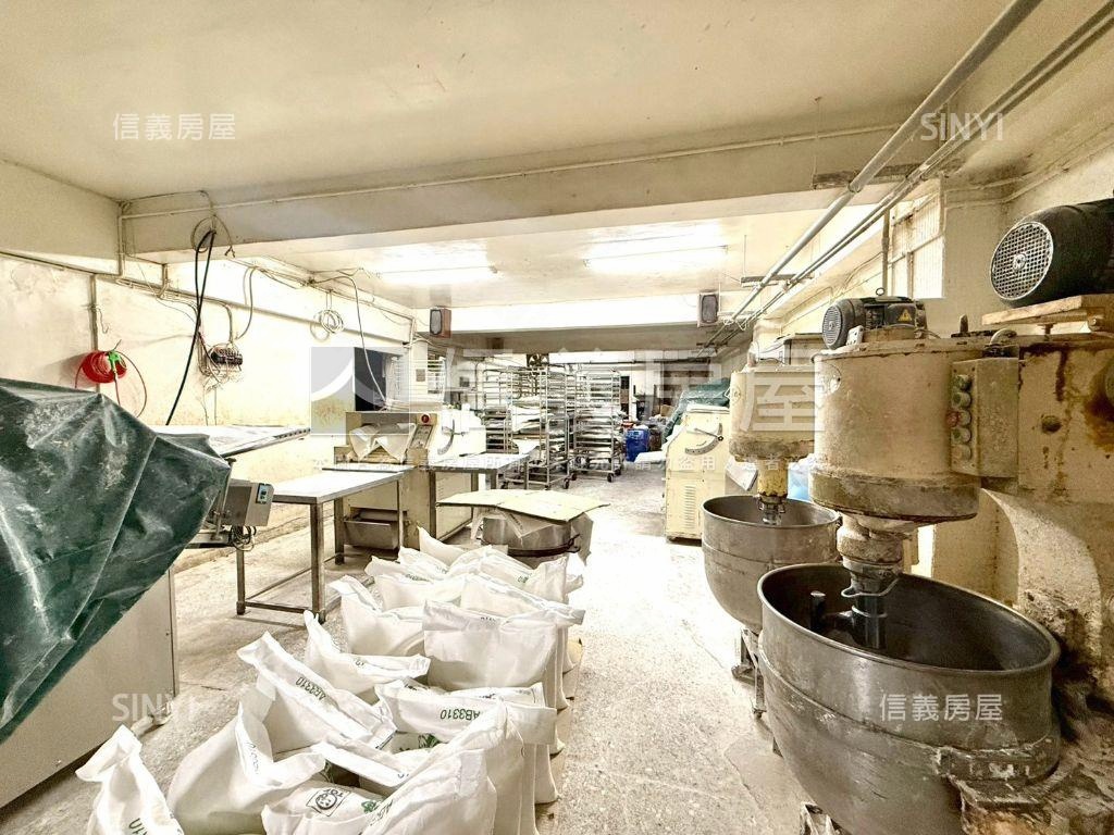 雙連透天空間大房屋室內格局與周邊環境