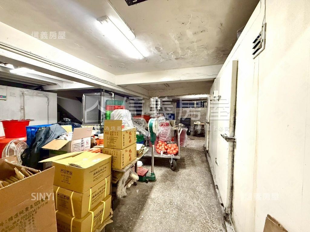 雙連透天空間大房屋室內格局與周邊環境