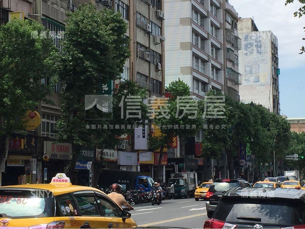 雙連透天空間大房屋室內格局與周邊環境