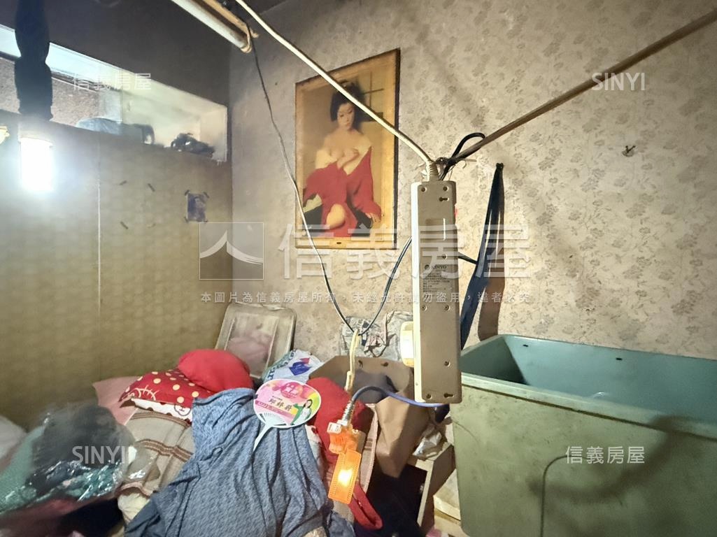 正義北小資宅房屋室內格局與周邊環境