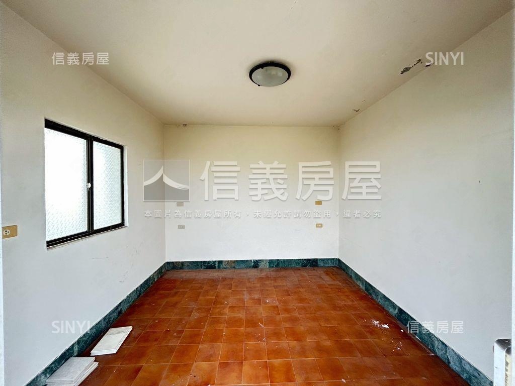 近交流道視野佳大透天房屋室內格局與周邊環境