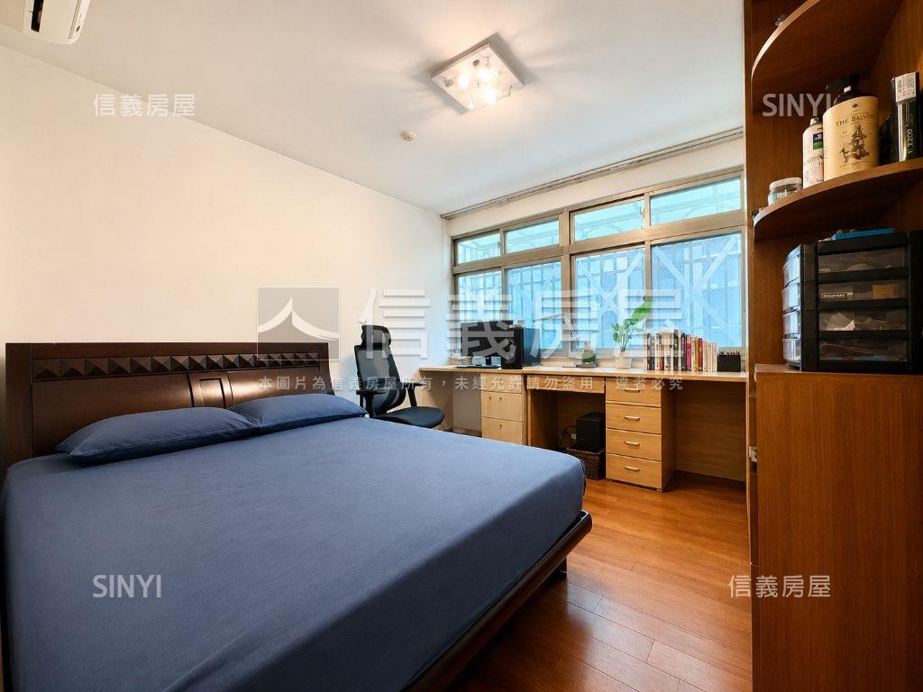 松江南京方正朝南３房房屋室內格局與周邊環境