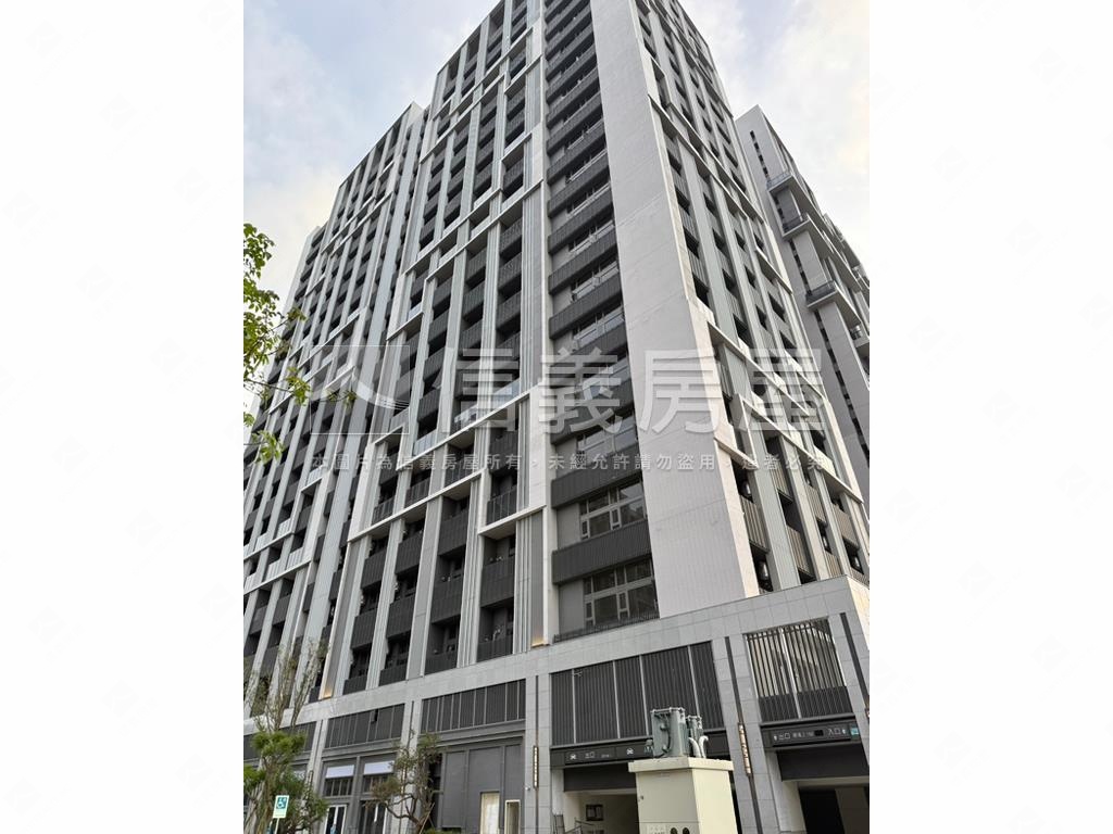 湖濱城旁熱鬧店面稀有釋出房屋室內格局與周邊環境