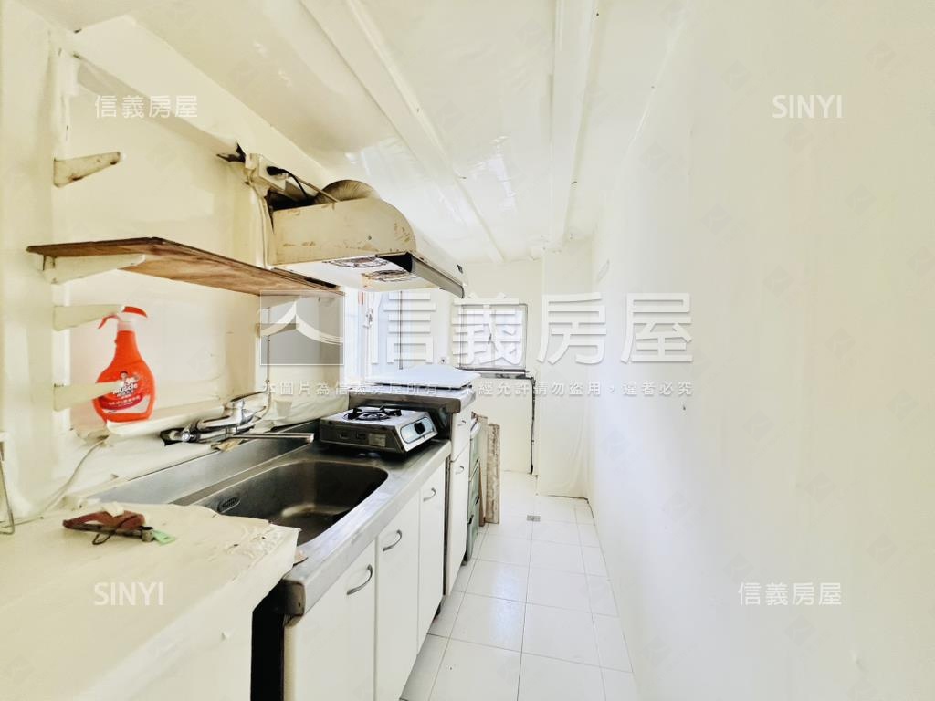 向陽山莊桐花燦爛兩房房屋室內格局與周邊環境
