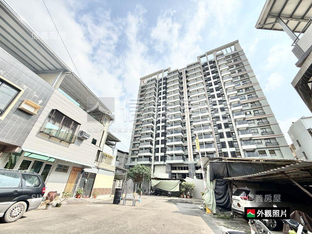 低總價仁武鑫世紀２房平車房屋室內格局與周邊環境
