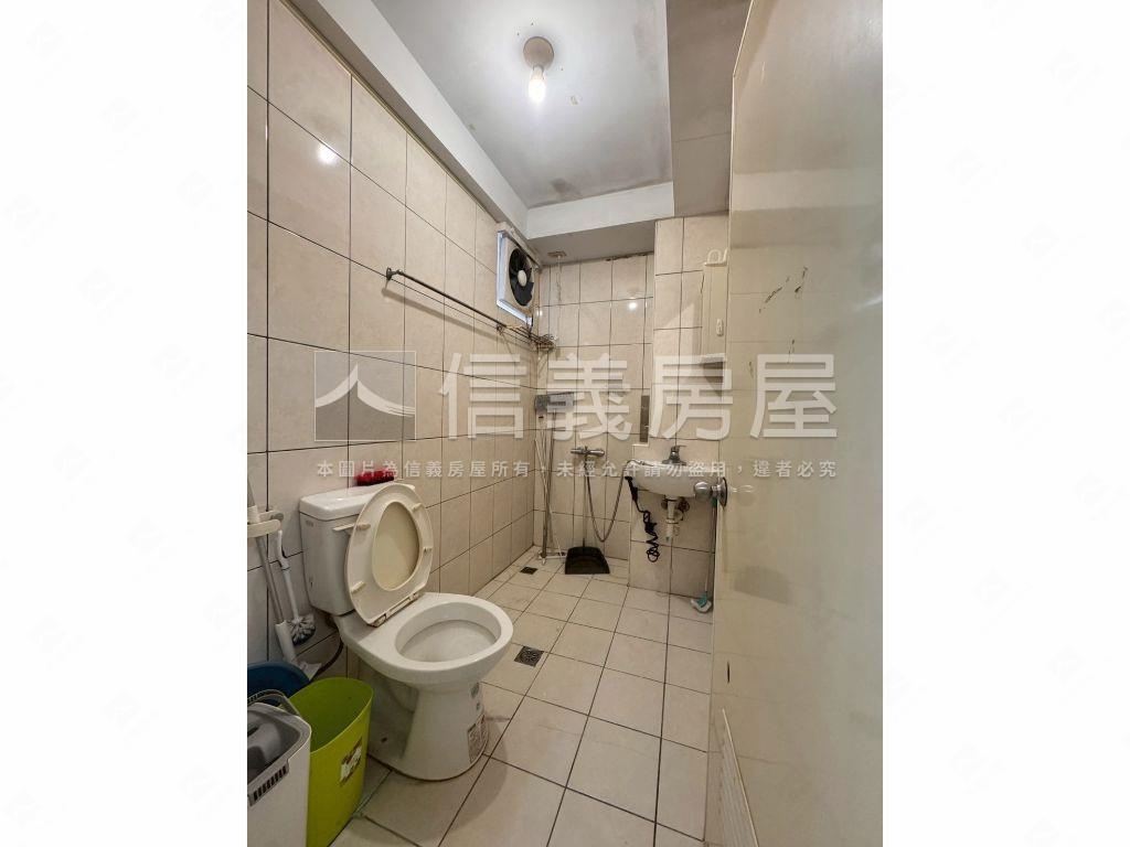 西門商圈電梯３房房屋室內格局與周邊環境