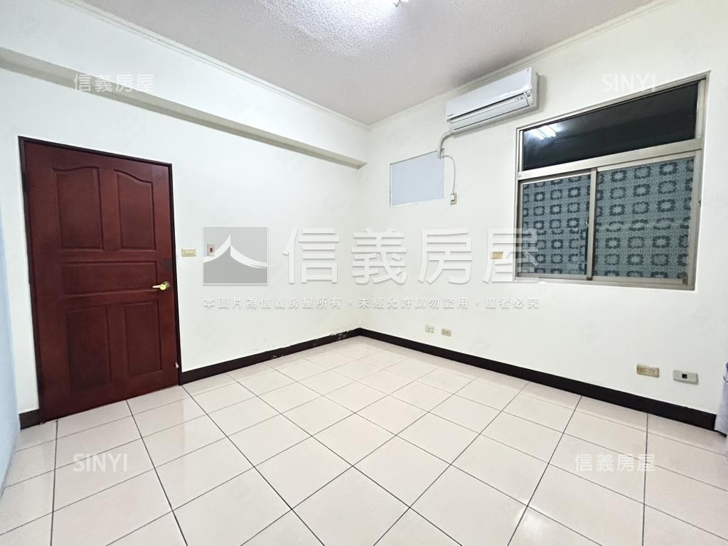 比佛利．簡約２房２衛浴房屋室內格局與周邊環境