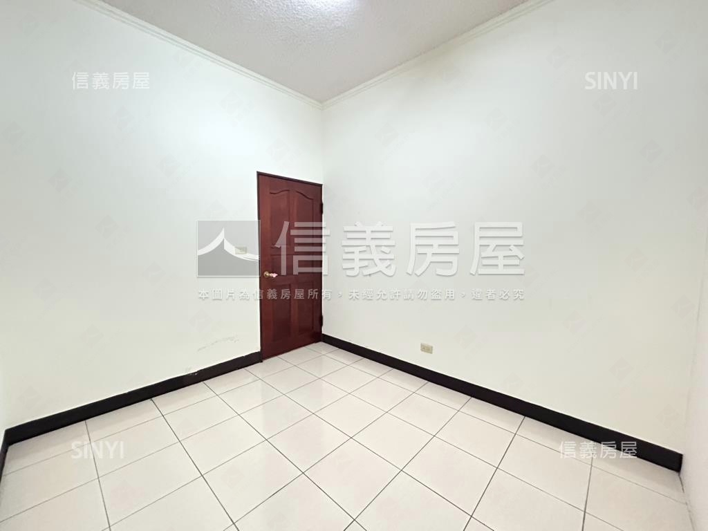 比佛利．簡約２房２衛浴房屋室內格局與周邊環境