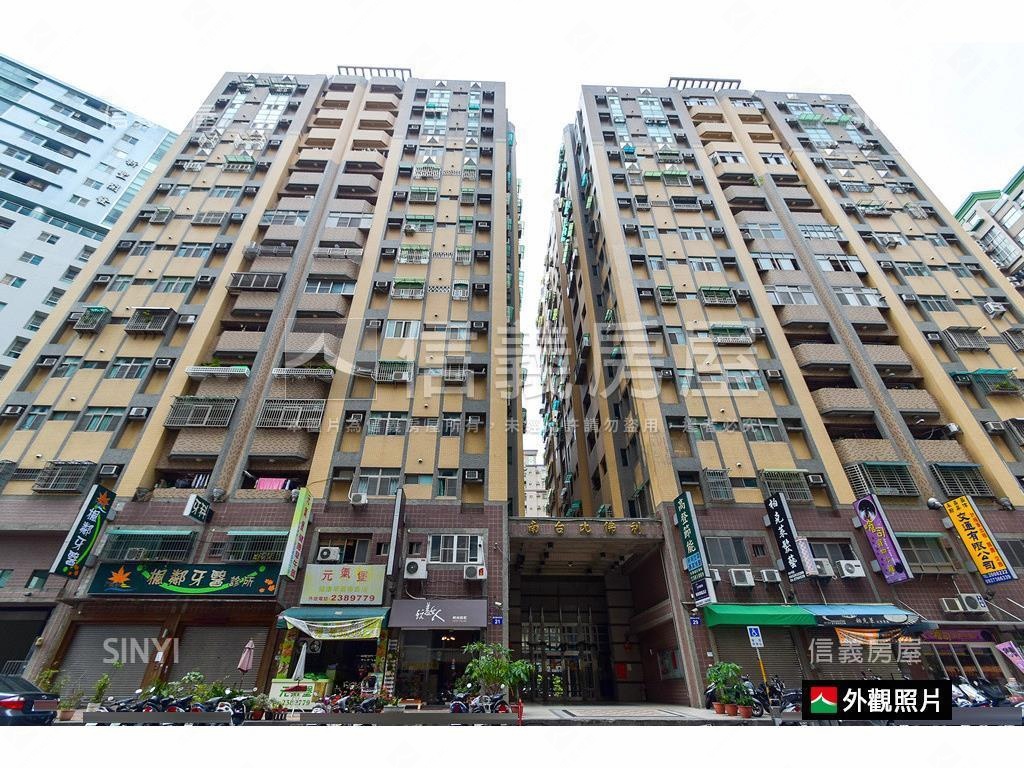比佛利．簡約２房２衛浴房屋室內格局與周邊環境